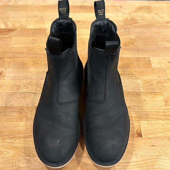 Sorel boots - 8.5 Hi-Line™ Chelsea - Picture 4 of 7